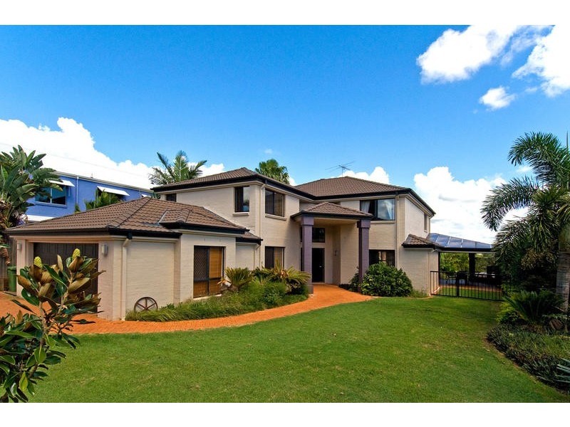 2 The Rampart, Redland Bay QLD 4165