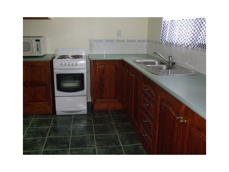 Russell Island QLD 4184