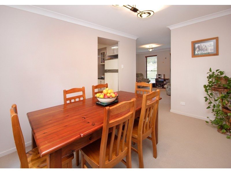 17 Seabrae Dr, Redland Bay QLD 4165