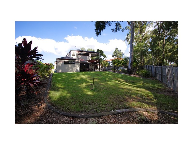 17 Seabrae Dr, Redland Bay QLD 4165
