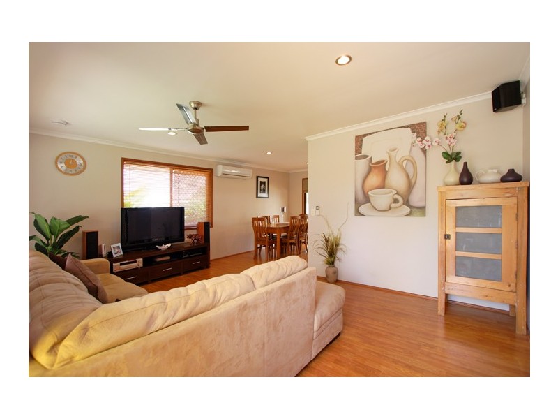 22 Chipping Dr, Alexandra Hills QLD 4161