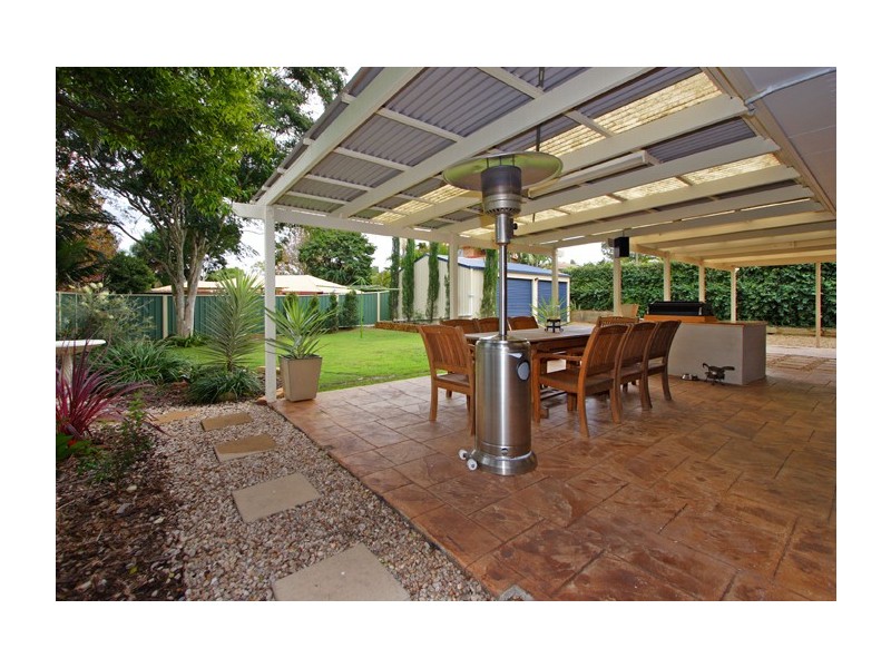 22 Chipping Dr, Alexandra Hills QLD 4161