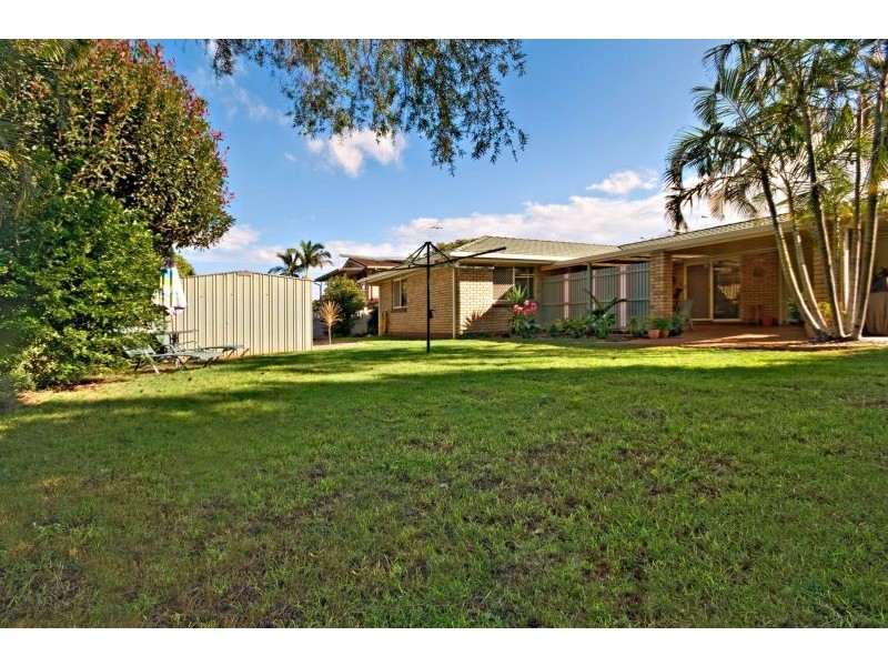 19  school road, Victoria Point QLD 4165