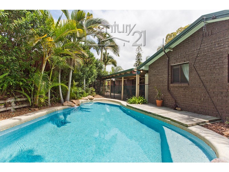 2 durham, Alexandra Hills QLD 4161