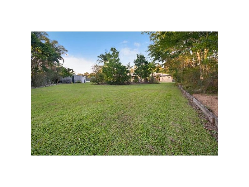 12 Clay Gully, Victoria Point QLD 4165