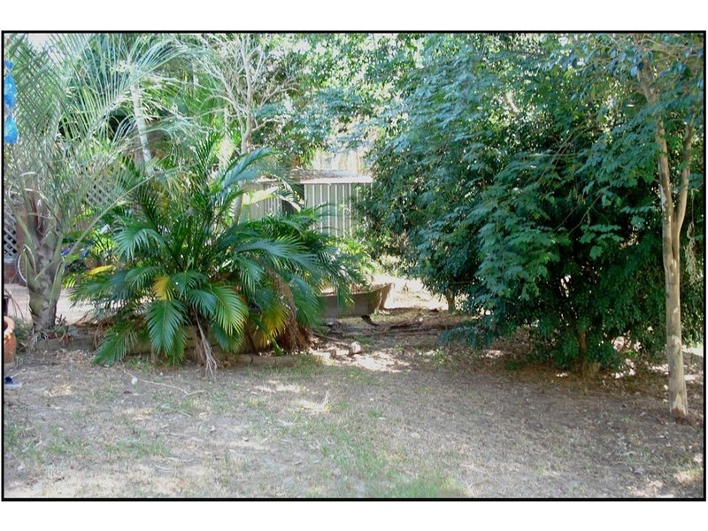 15 Mark Street, Redland Bay QLD 4165