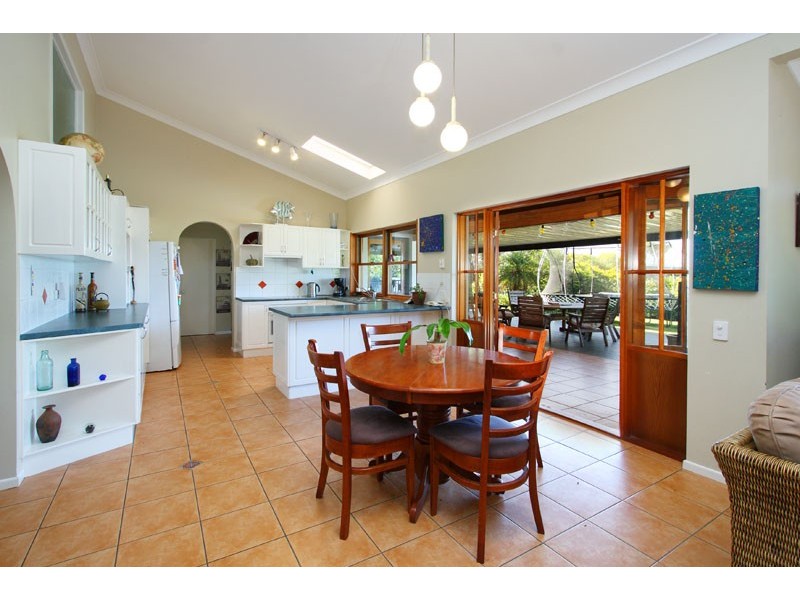 17 Yarran, Victoria Point QLD 4165