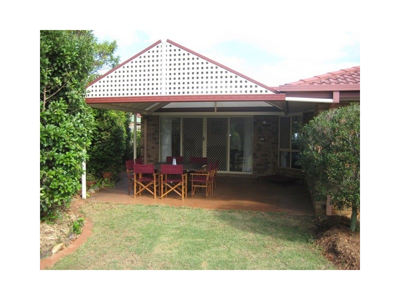 1 Manuela Street, Victoria Point QLD 4165