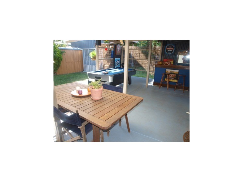 3 Lyn Court, Victoria Point QLD 4165