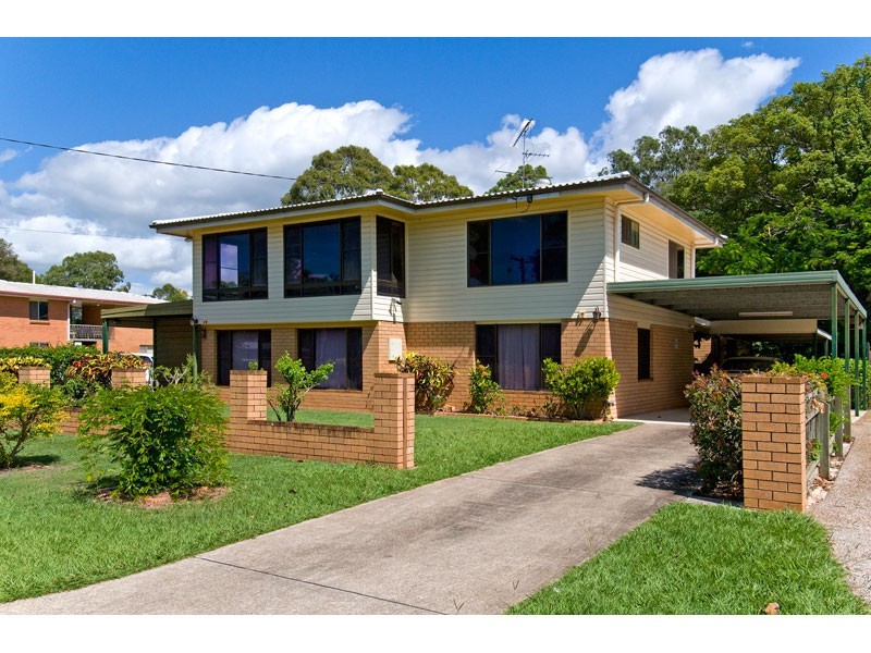 17 Outridge Street, Redland Bay QLD 4165