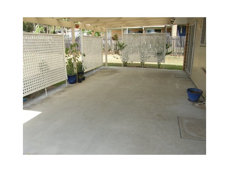 53 Harburg Dr, Beenleigh QLD 4207