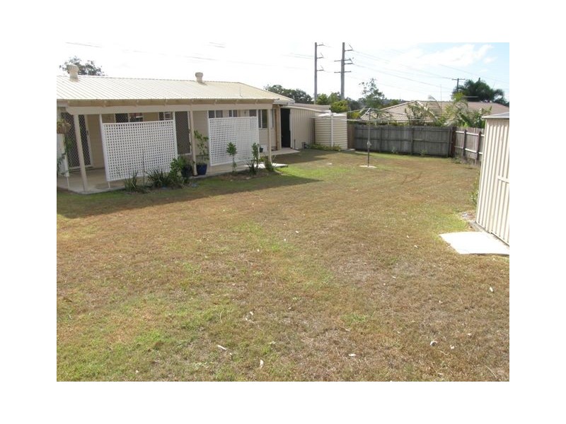 53 Harburg Dr, Beenleigh QLD 4207