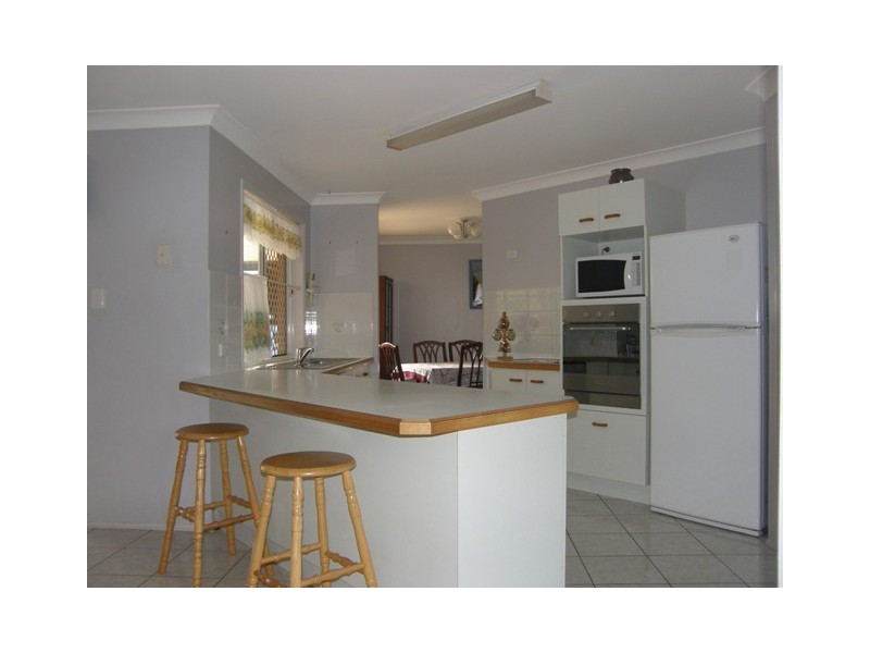 16 SPRUCE AV, Victoria Point QLD 4165