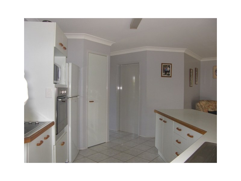 16 SPRUCE AV, Victoria Point QLD 4165