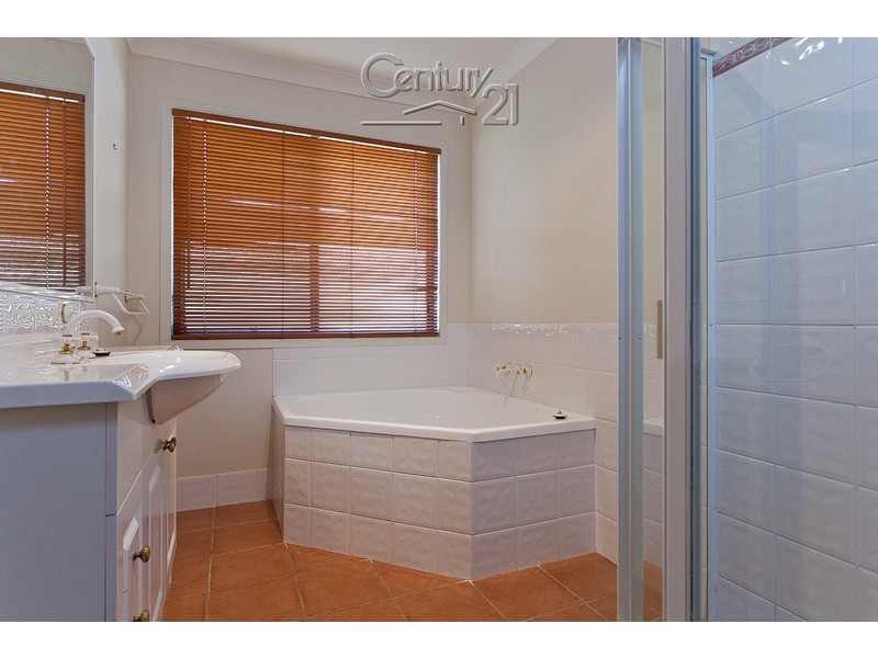 42 The Boulevard, Redland Bay QLD 4165