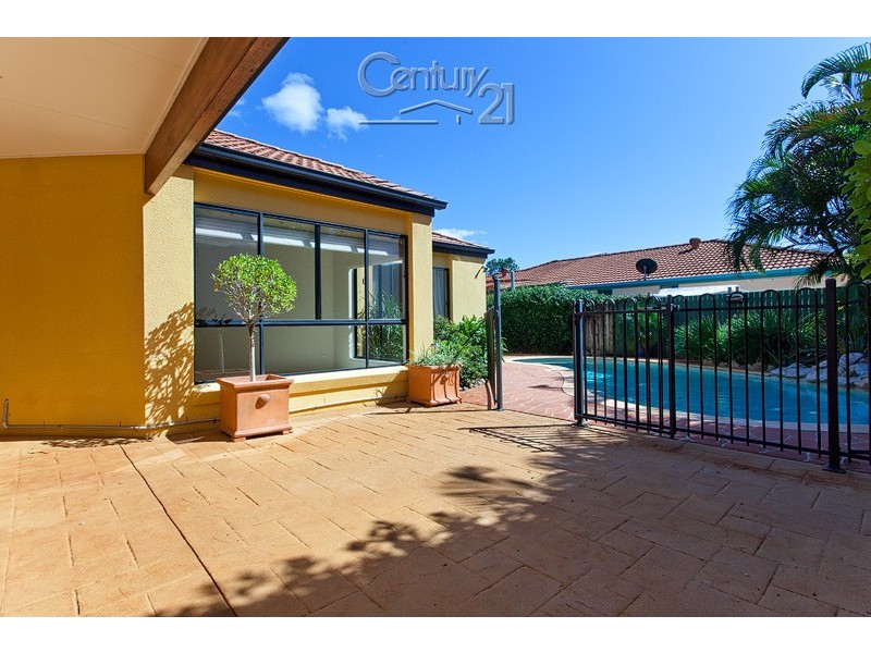 42 The Boulevard, Redland Bay QLD 4165