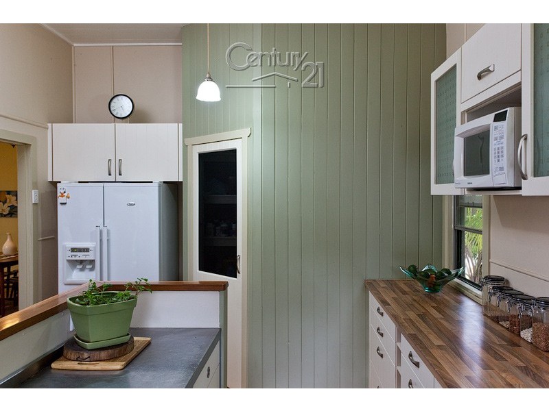 73  Dart, Redland Bay QLD 4165
