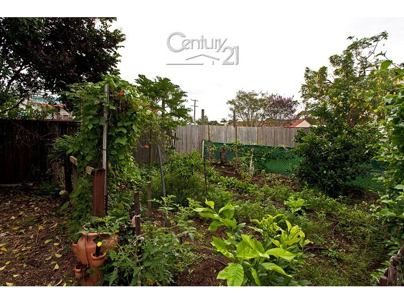 73  Dart, Redland Bay QLD 4165