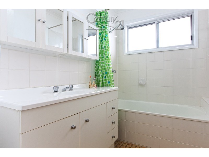 57 Shanahan st, Redland Bay QLD 4165