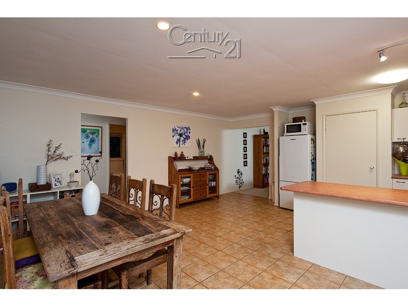 8 Ridgevale, Victoria Point QLD 4165