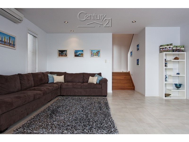 99 Habitat Drive, Redland Bay QLD 4165