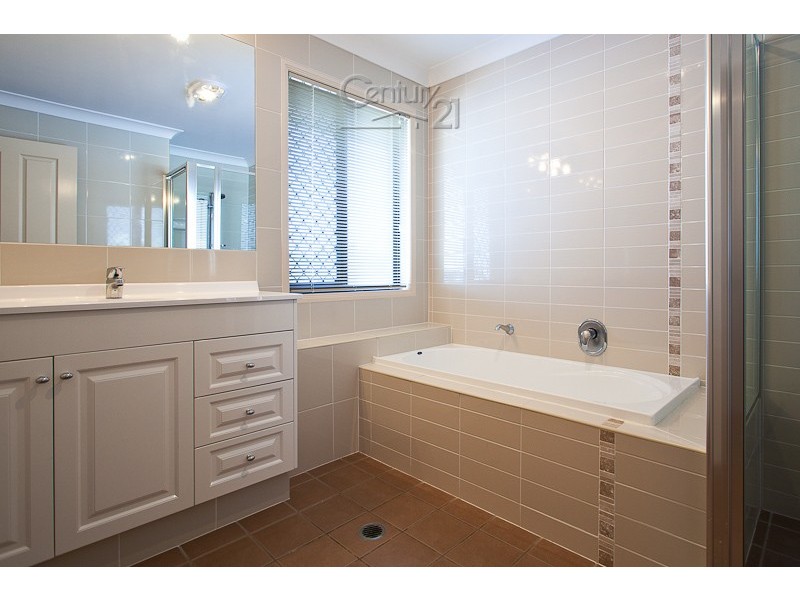 21 Beddoe, Thornlands QLD 4164