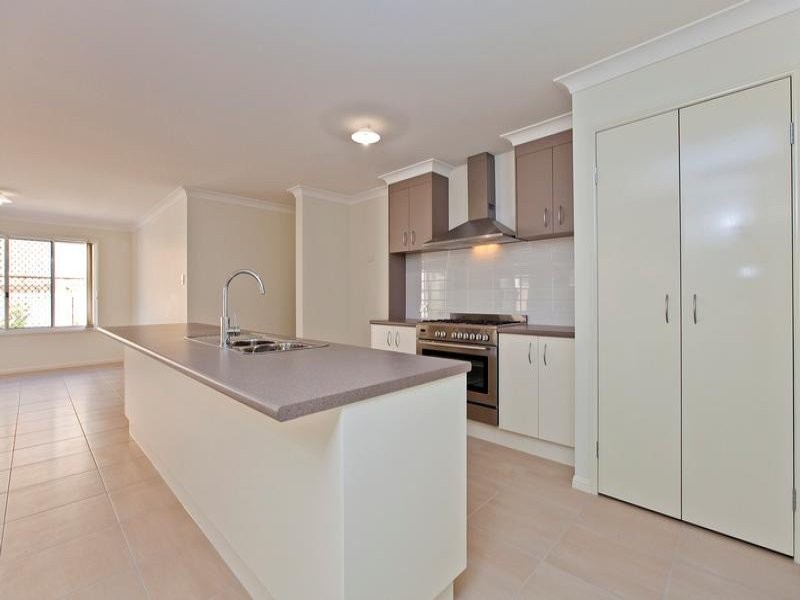 5 Torello Crescent, Victoria Point QLD 4165