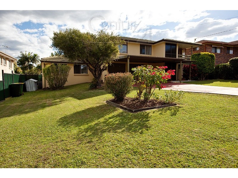 19 Scott Street, Redland Bay QLD 4165