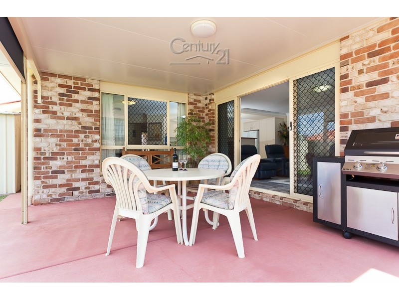 23 Aquila Street, Redland Bay QLD 4165