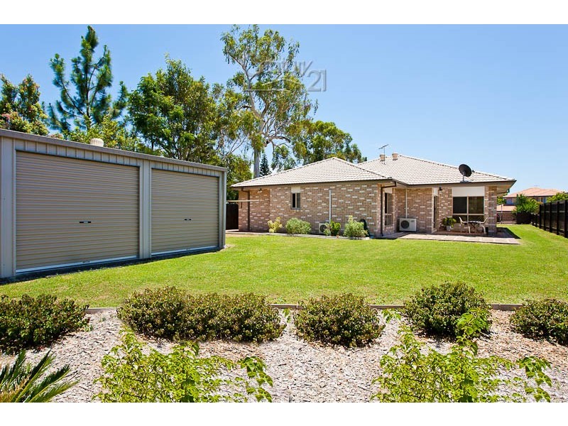 98 Bunker, Victoria Point QLD 4165