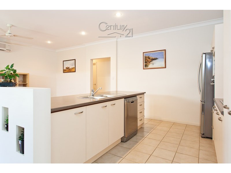 98 Bunker, Victoria Point QLD 4165