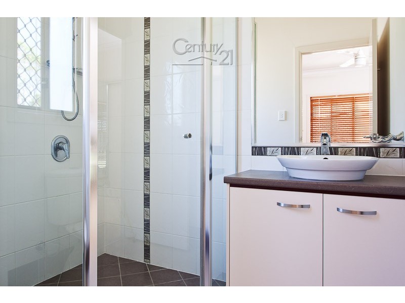 98 Bunker, Victoria Point QLD 4165