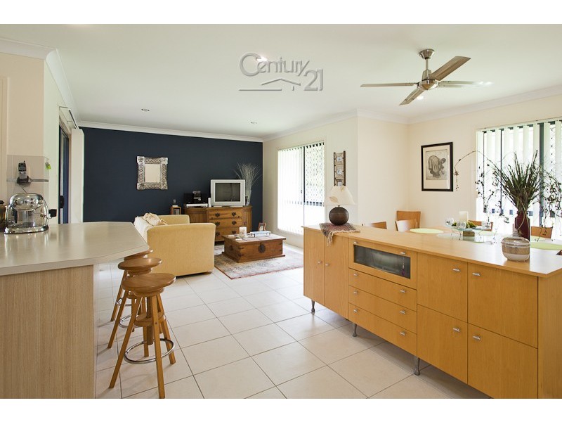 1 Kahlia Close, Victoria Point QLD 4165