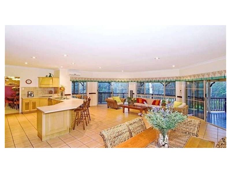 2  Brushbox Court, Mount Cotton QLD 4165