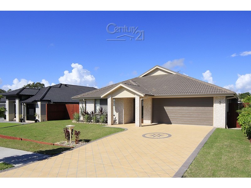 16 Sapium Road, Redland Bay QLD 4165