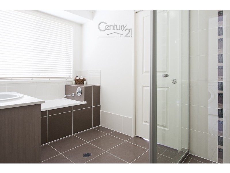 16 Sapium Road, Redland Bay QLD 4165