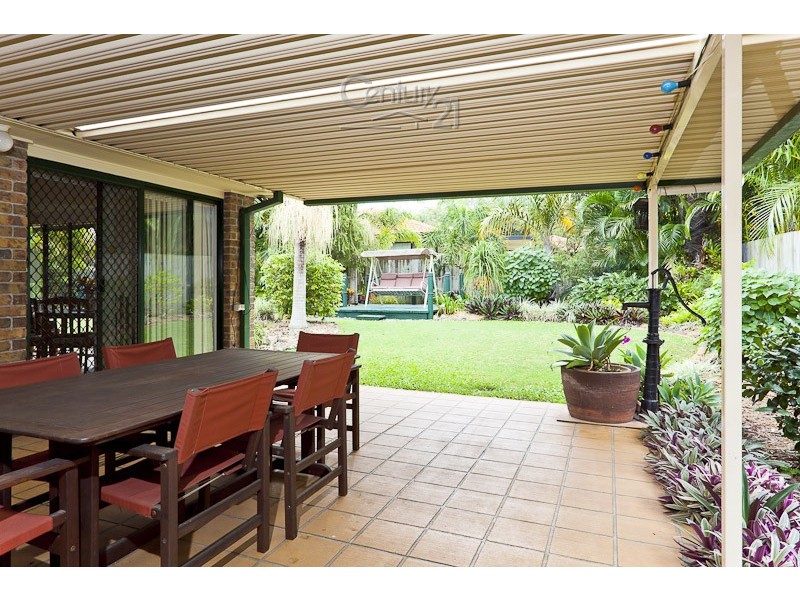 11 Alex Court, Redland Bay QLD 4165