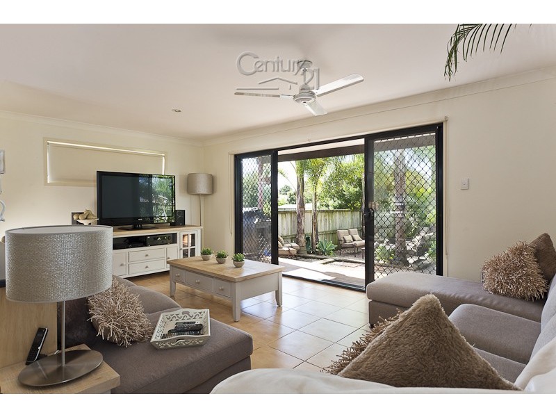 1 Michael St, Redland Bay QLD 4165