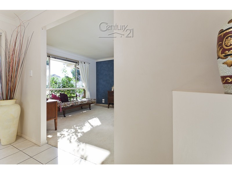 24 Daydream Street, Redland Bay QLD 4165