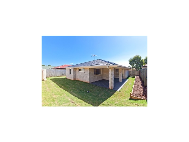 17 Seaholly Crescent, Victoria Point QLD 4165