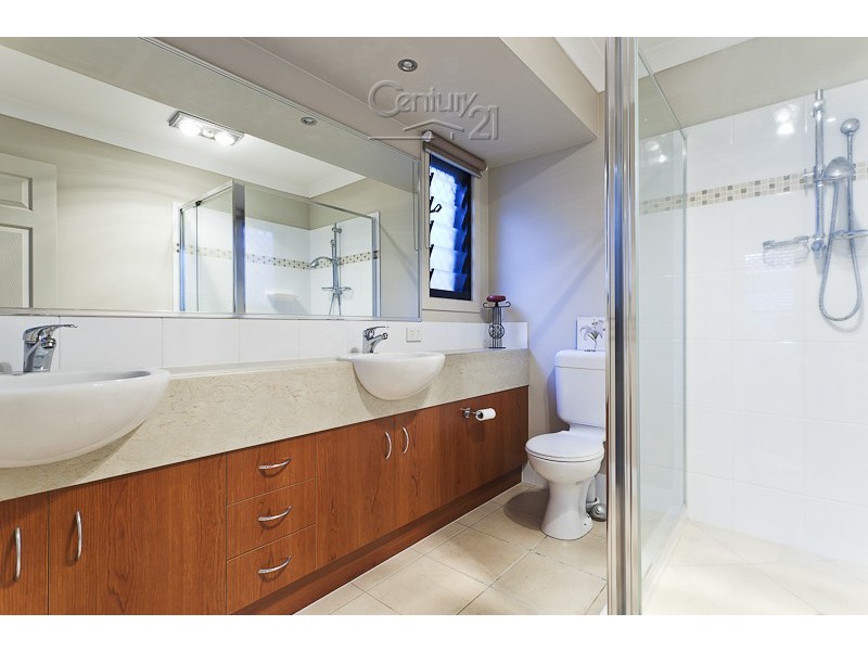 13 Parklink Dr, Redland Bay QLD 4165