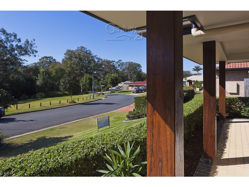 13 Parklink Dr, Redland Bay QLD 4165