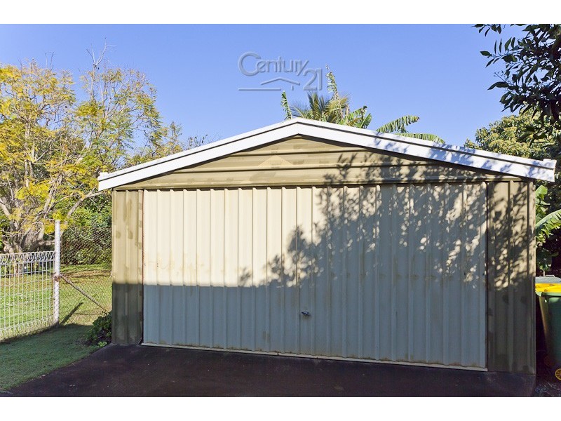 27 Cane Street, Redland Bay QLD 4165