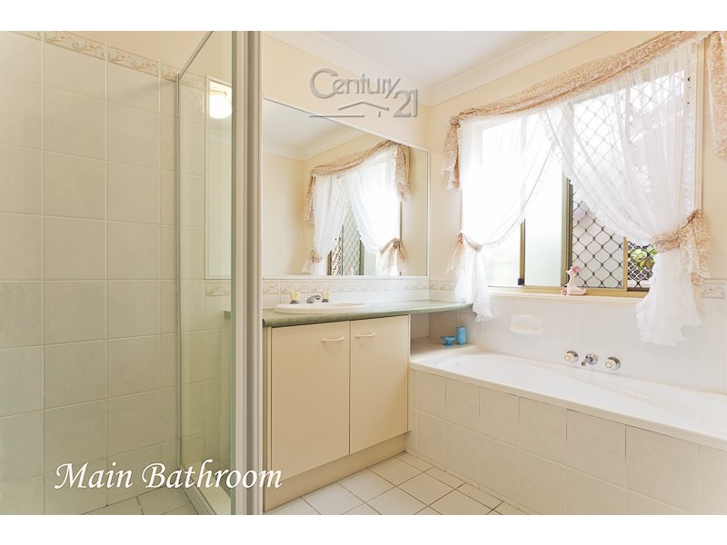 42 Alexander Avenue, Victoria Point QLD 4165