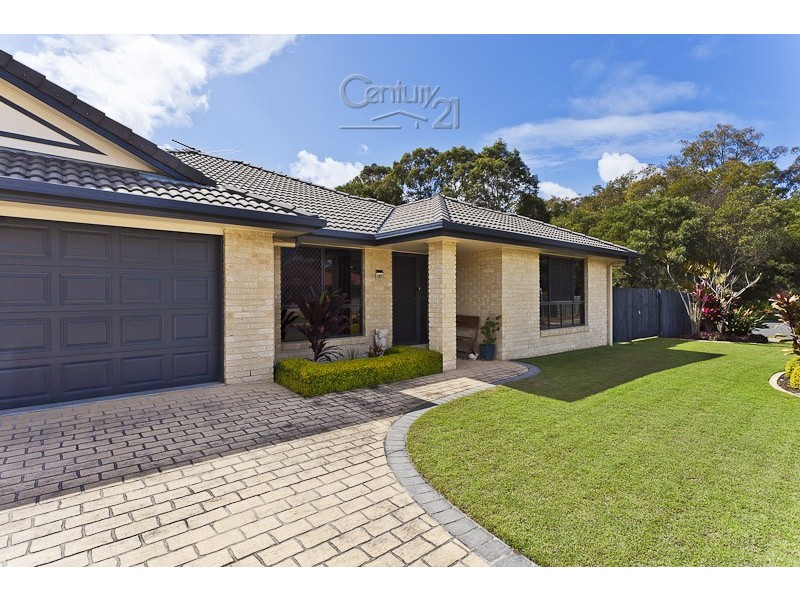 1 Blue Fin Crt, Redland Bay QLD 4165
