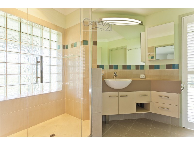 128 Woodlands Drive, Thornlands QLD 4164