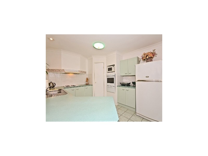 32 Marjorie Buckler Ave, Redland Bay QLD 4165