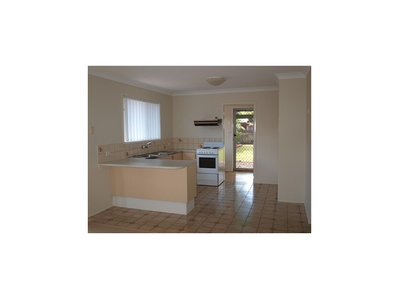 206 Cane Street, Redland Bay QLD 4165