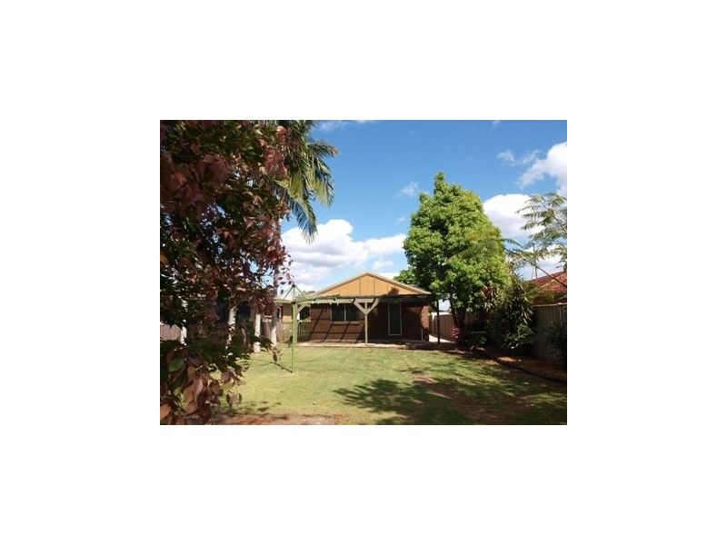 206 Cane Street, Redland Bay QLD 4165