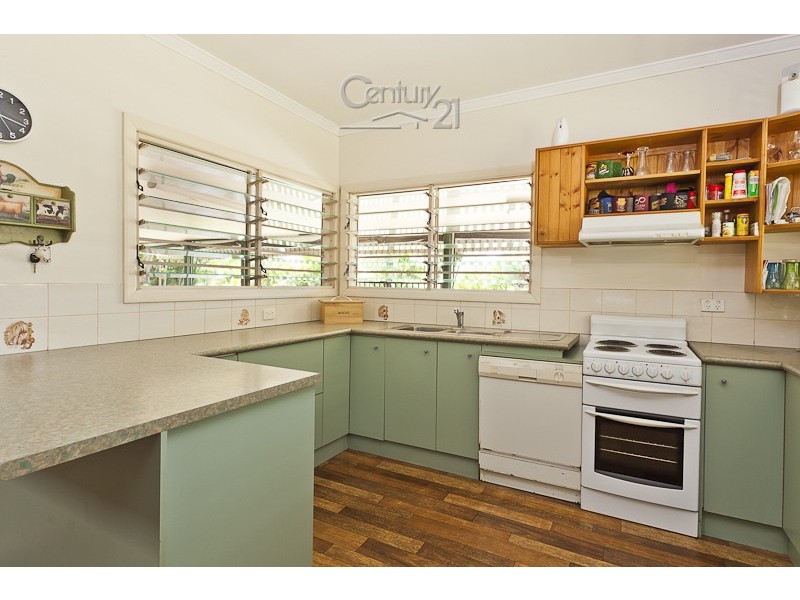 100 Collins Street, Redland Bay QLD 4165